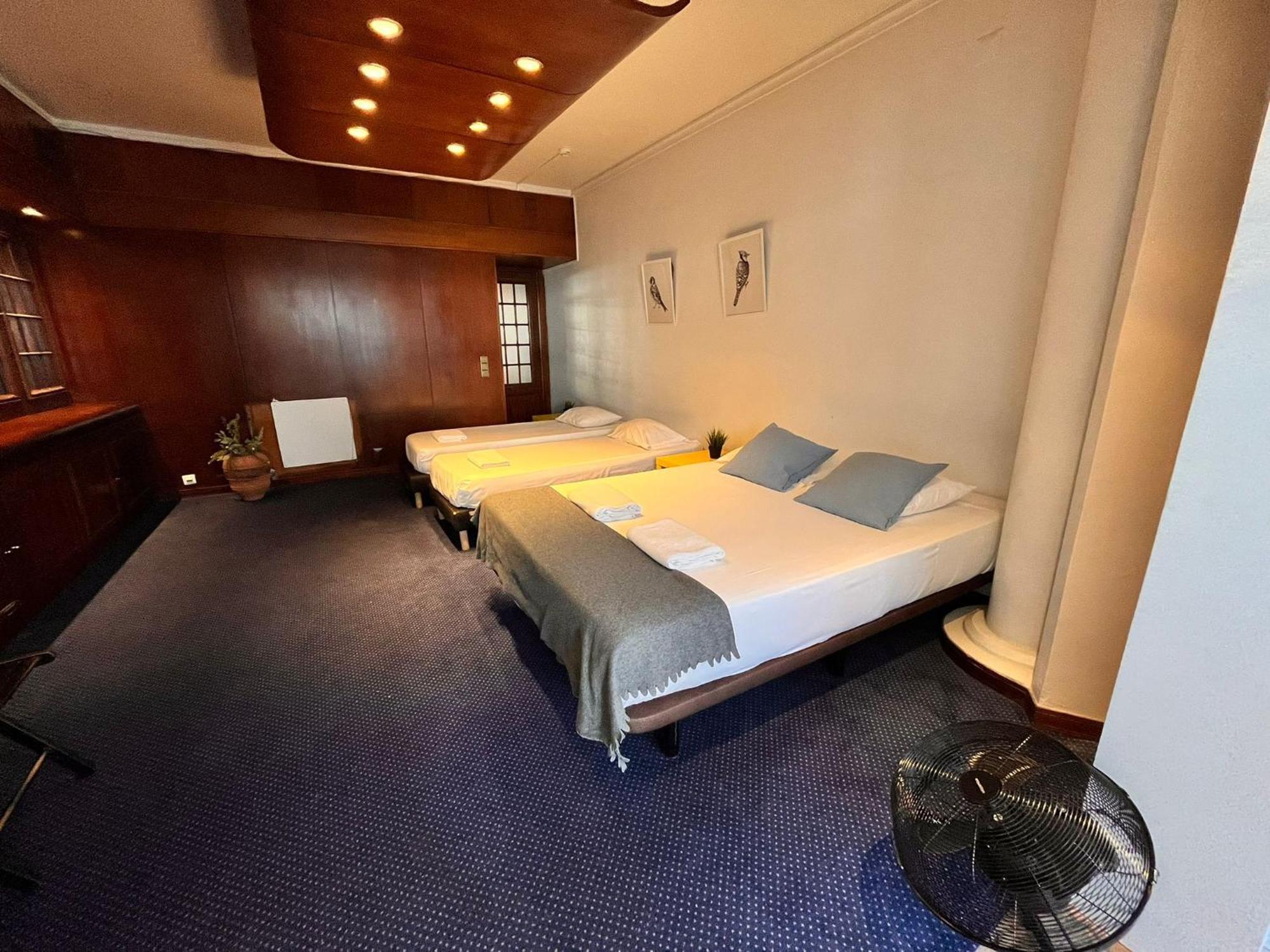 Hostel Castilho 63 &