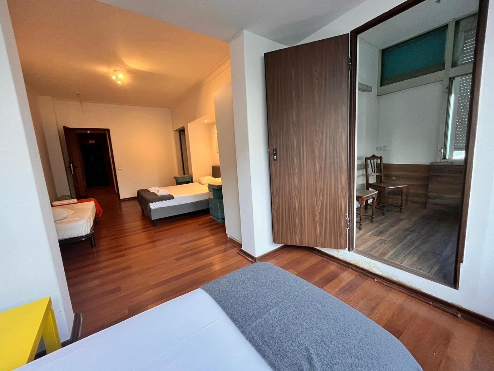 Hostel Castilho 63 &